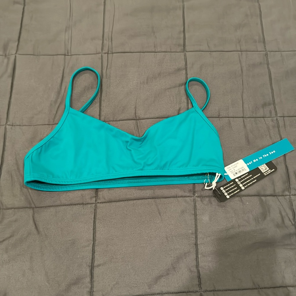 NWT Jolyn Eryn Krouse bikini top- size m